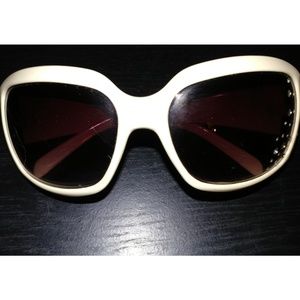 ❤NWOT- SunGlasses - White With Jewels!